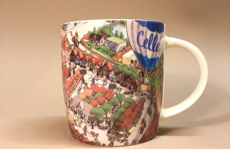 Celle Wimmelbild Tasse Ansicht Henkel rechts
